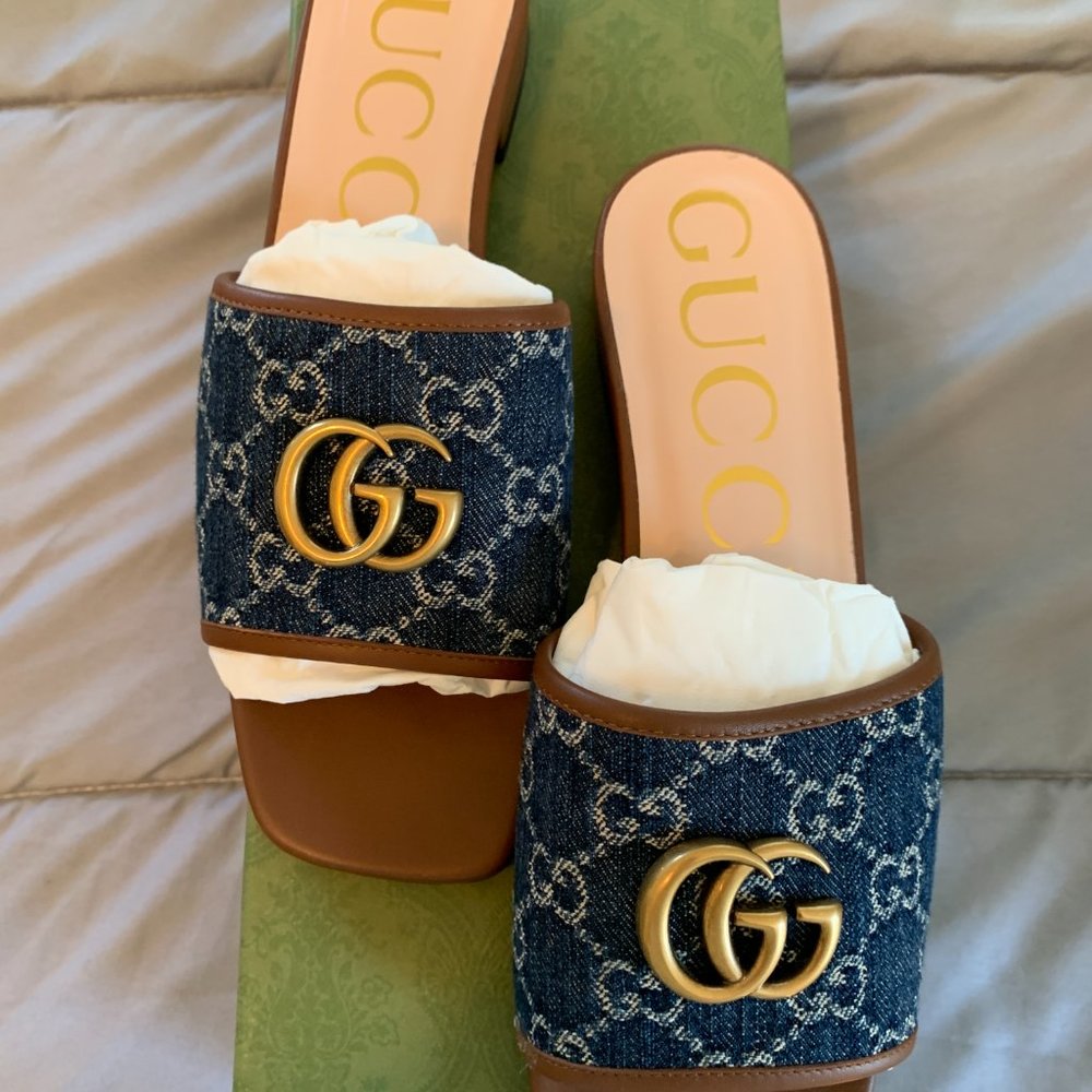 GUCCI JOLIE DENIM FLATS WOMENS SANDALS **NEW IN BOX** SIZE (39) US SIZE 9